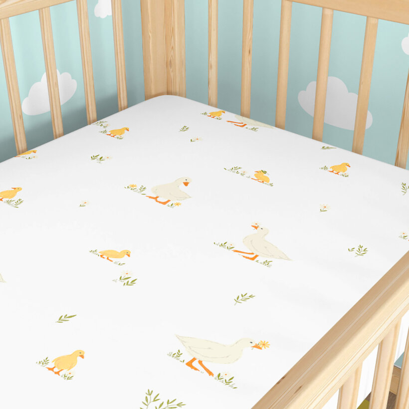 Katoenen hoeslaken voor het babybedje - Eenden
