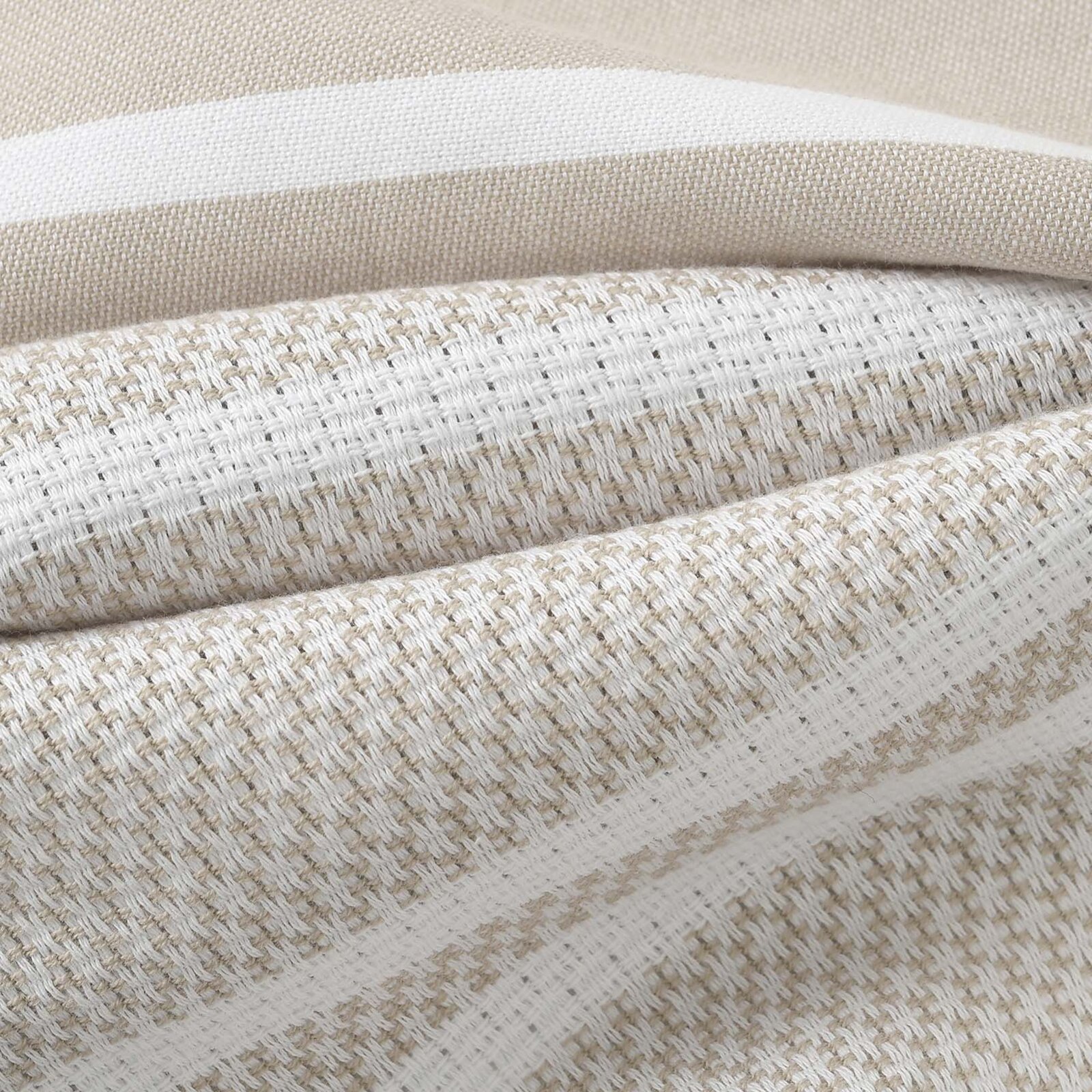 Lichte strandbadhanddoek - Beige met witte streepjes