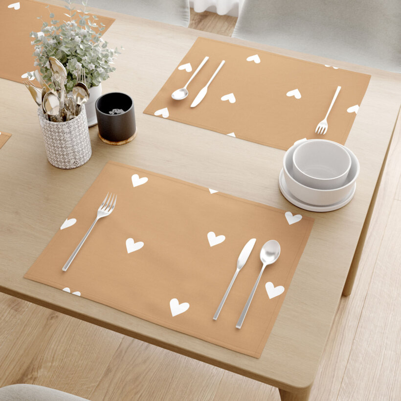 Placemat voor op tafel 100% katoen - Hartjes op herfstbruin - set 2 stuks