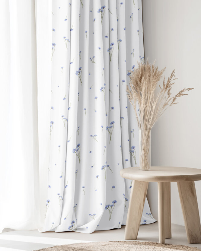 Decoratief gordijn Luca - Blauwe korenbloemen