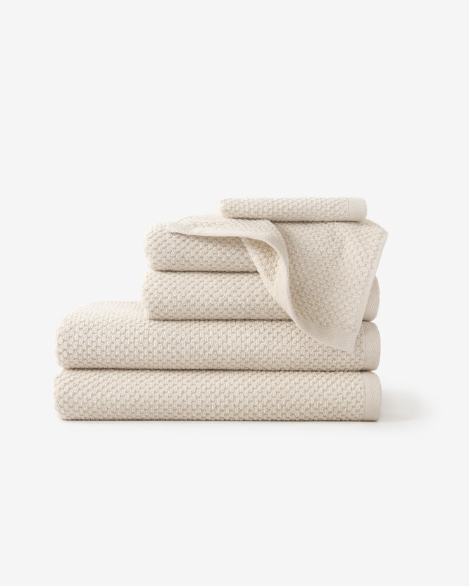 Katoenen badstof handdoek / badhanddoek Micro Pure - amandel