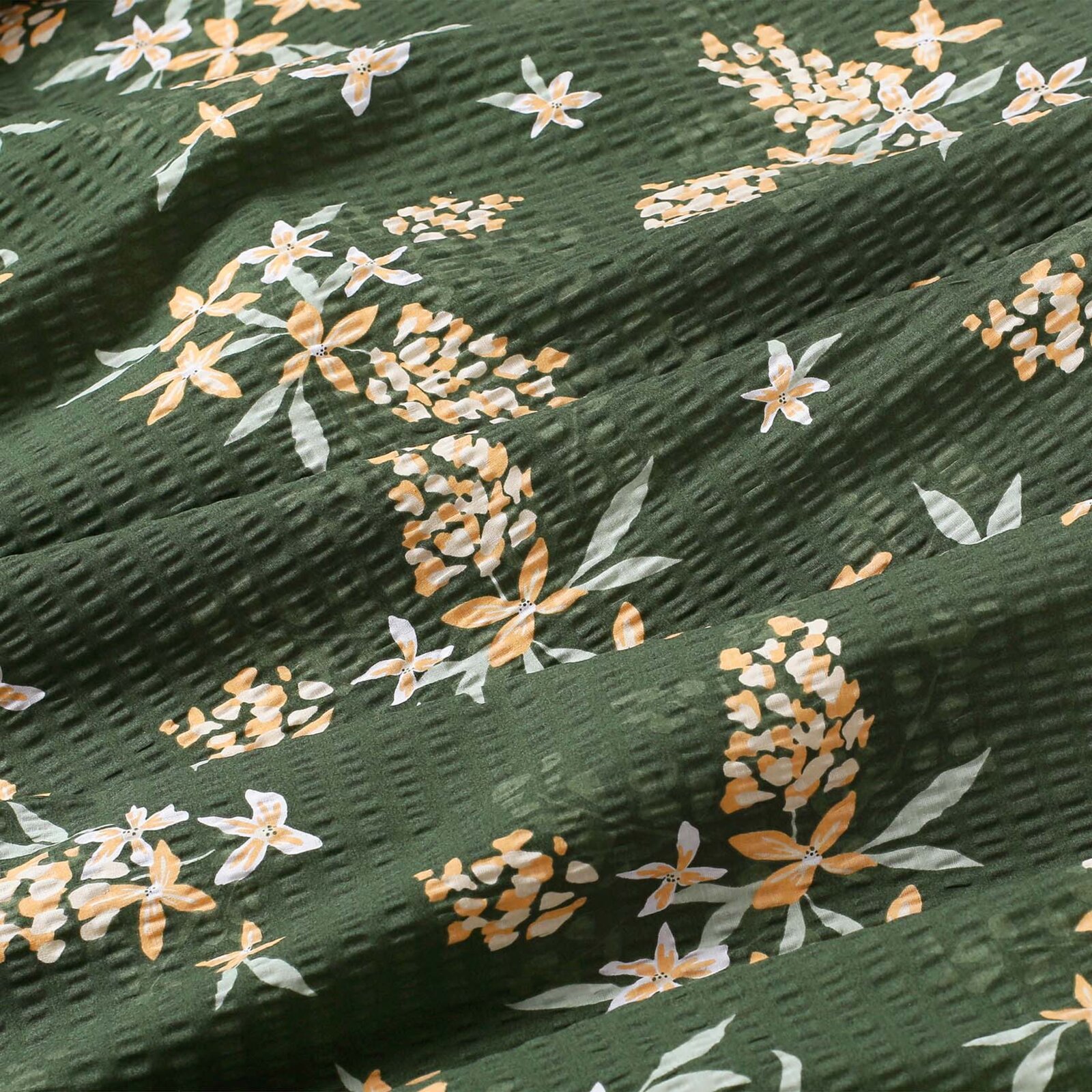 Crepe kussensloop - Abrikoos bloemen