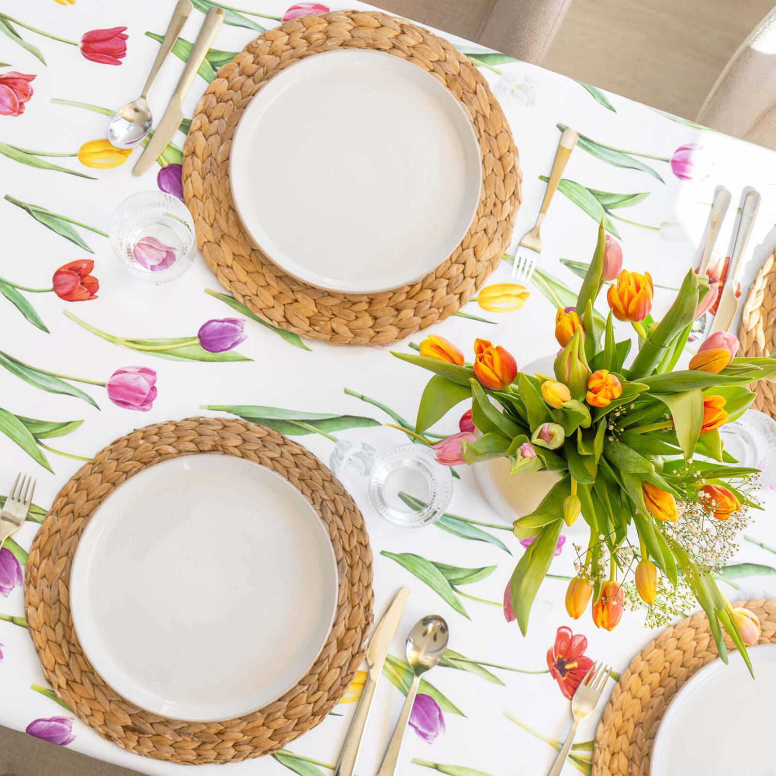 Hoekig teflon tafelkleed - Gekleurde tulpen
