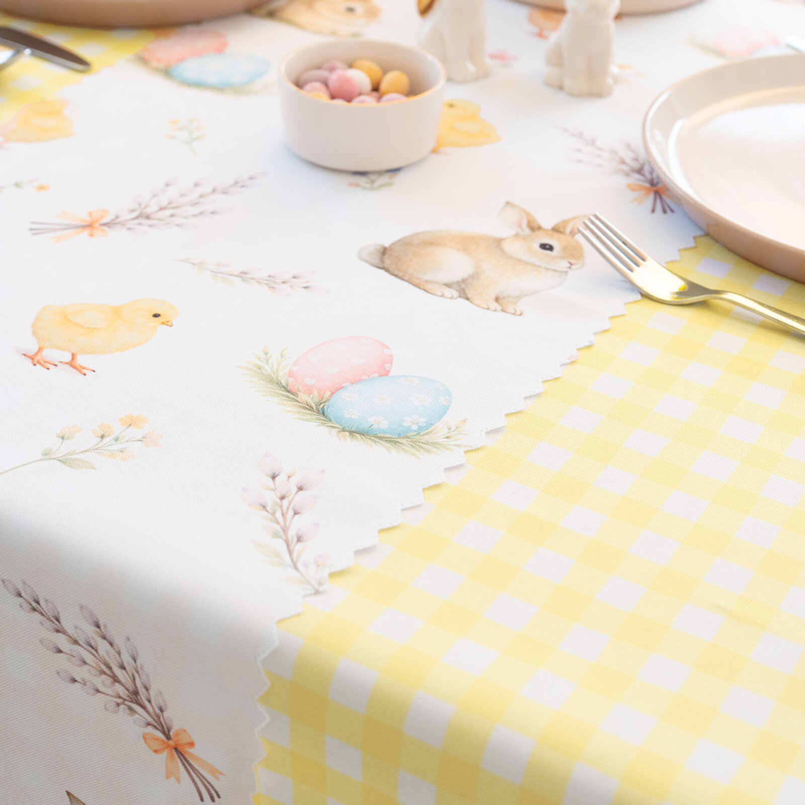 Pasen tafelloper teflon voor de tafel - Vrolijk Pasen