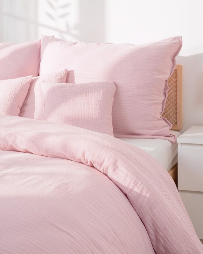 Mousseline beddengoed - pastelroze