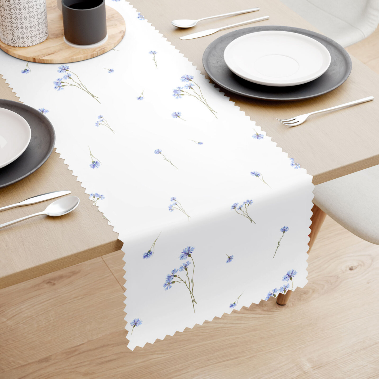 Tafelloper teflon - Blauwe korenbloemen