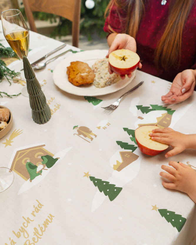 Kerst hoekig tafelkleed 100% katoen renforcé - Pásli ovce Valaši