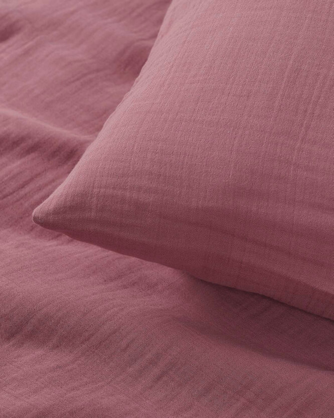 Mousseline kussensloop - pastel wijnrood