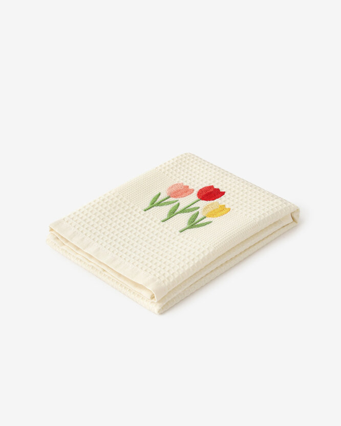 Geborduurde theedoek / wafeldoek - Tulpen op crème