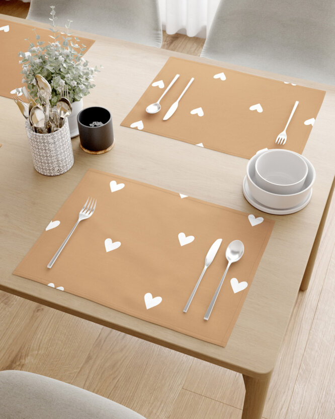 Placemat voor op tafel 100% katoen - Hartjes op herfstbruin - set 2 stuks