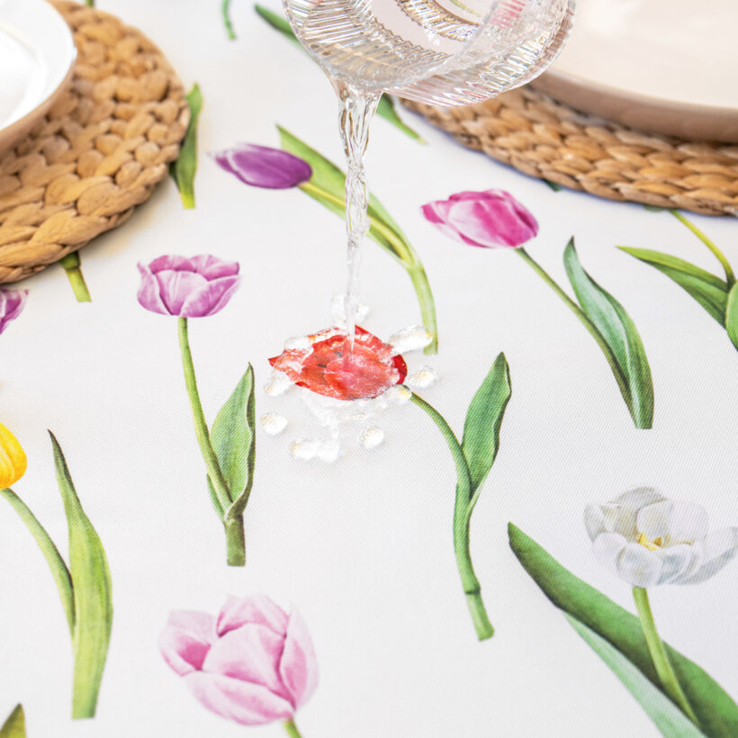 Hoekig teflon tafelkleed - Gekleurde tulpen