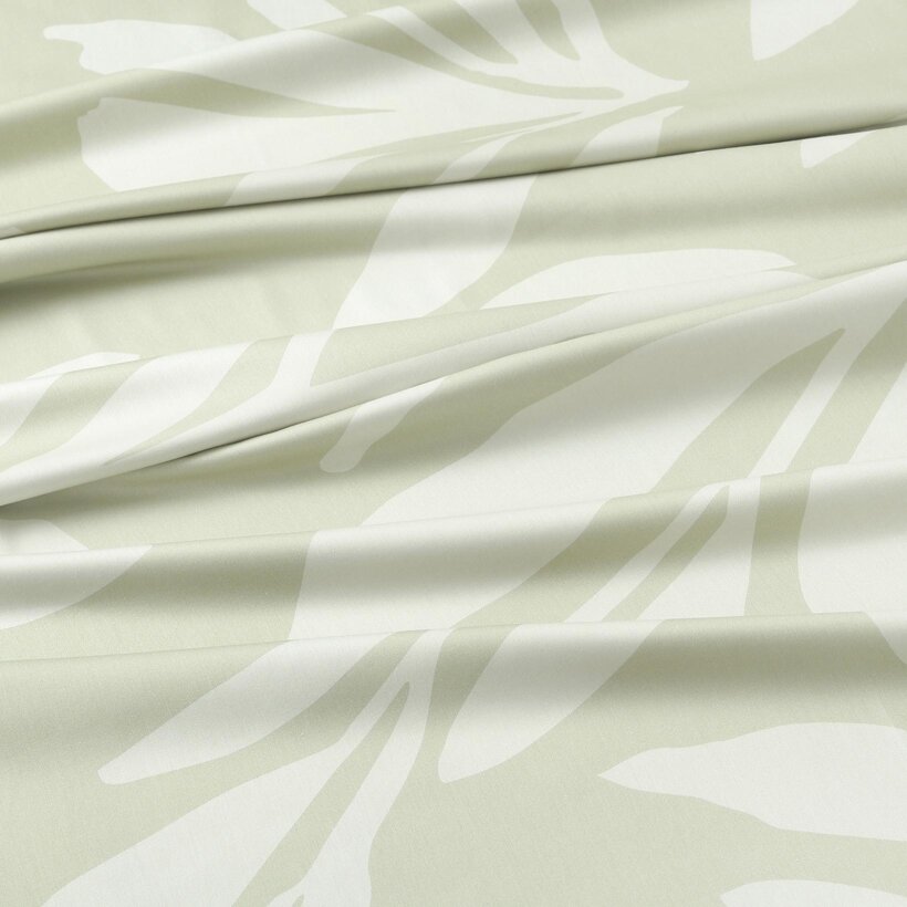 Kussensloop van katoensatijn - Abstracte bladeren op pastelgroen