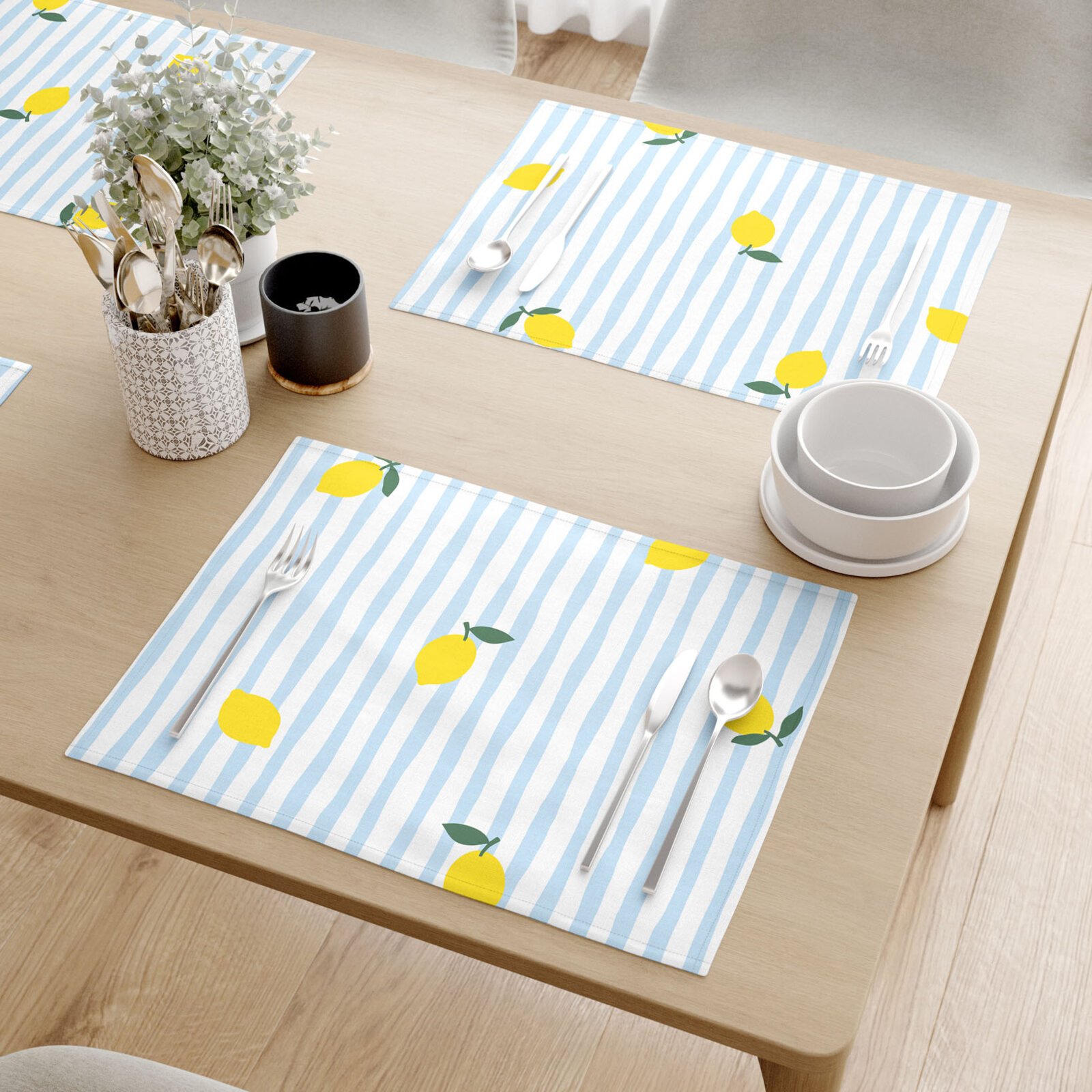 Placemat voor op tafel 100% katoen renforcé - Frisse citroenen met streepjes - set van 2 stuks