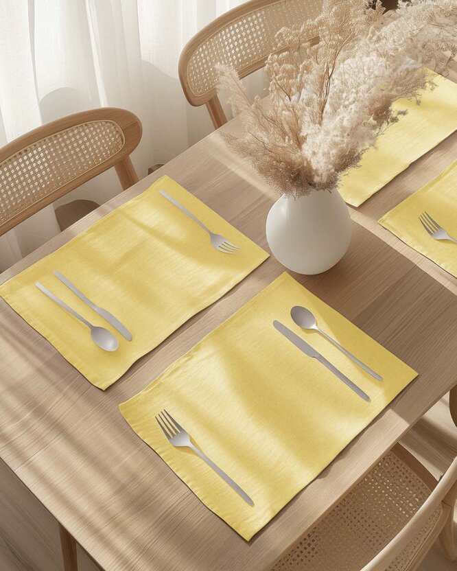Placemat voor de tafel van linnenmix - geel - set van 2 stuks