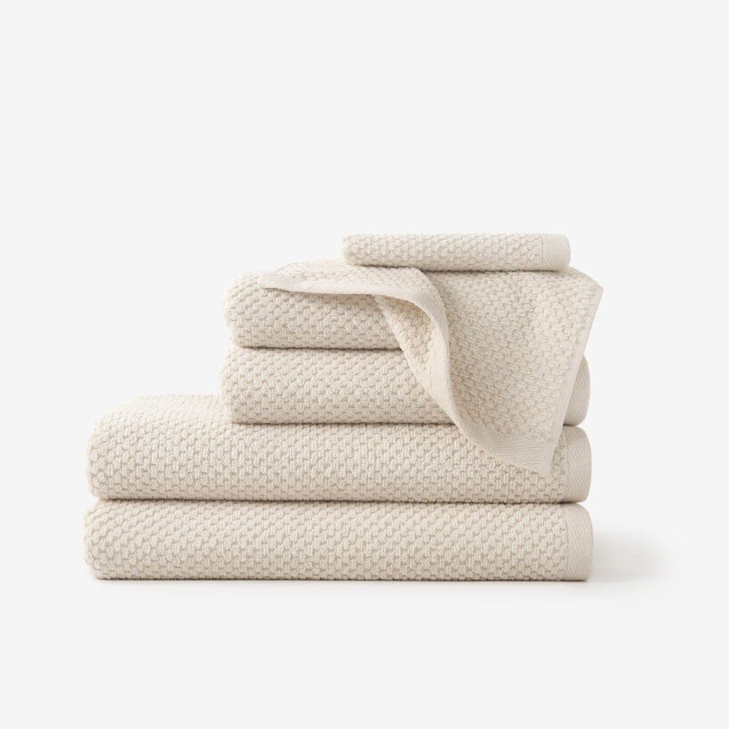 Katoenen badstof handdoek / badhanddoek Micro Pure - amandel
