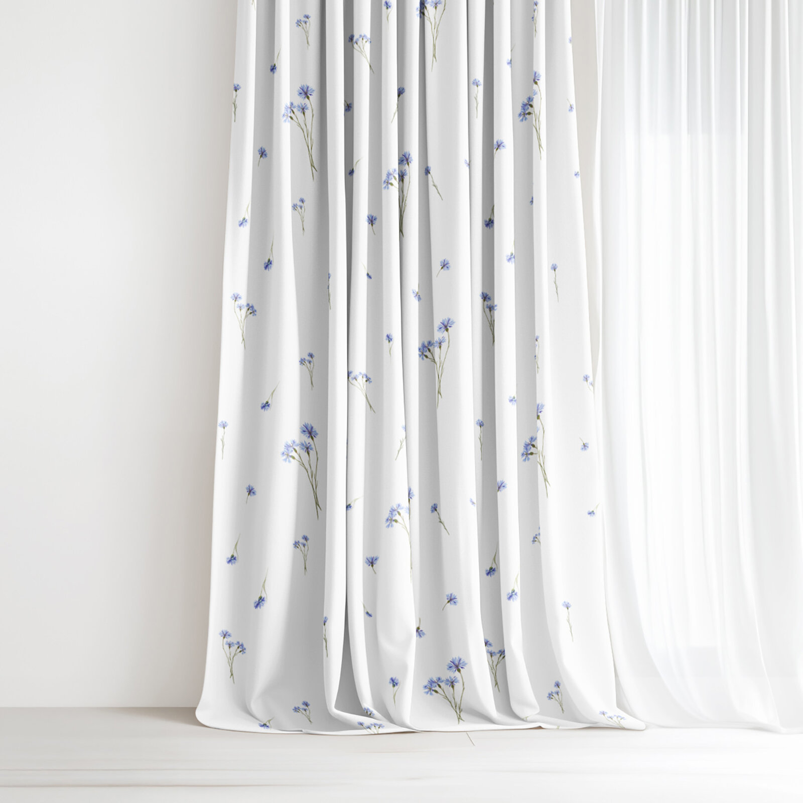 Decoratief gordijn Luca - Blauwe korenbloemen