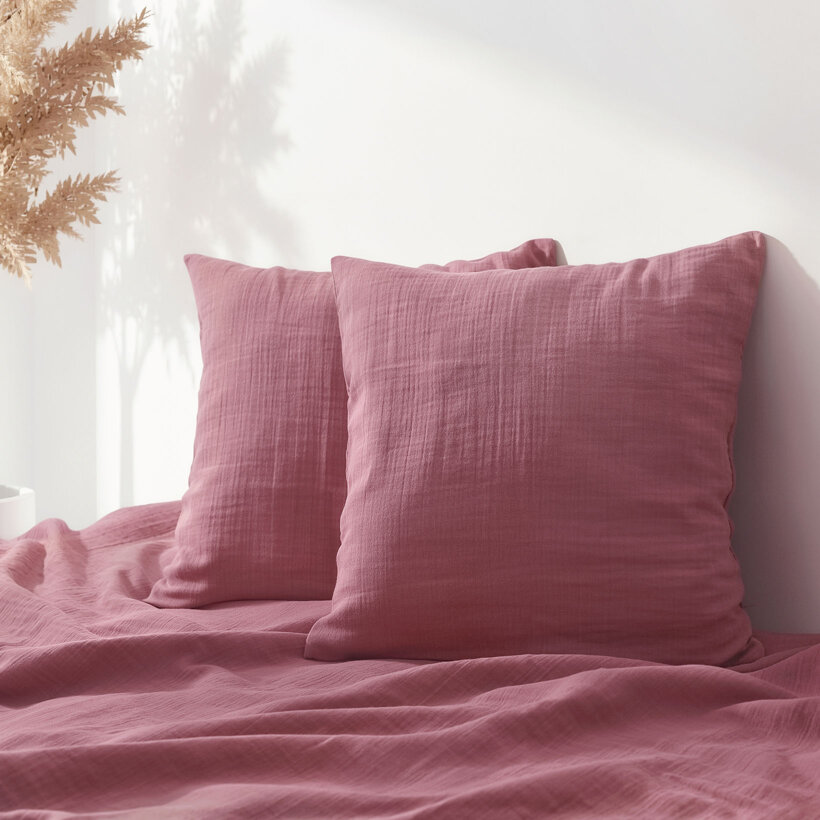 Mousseline kussensloop - pastel wijnrood