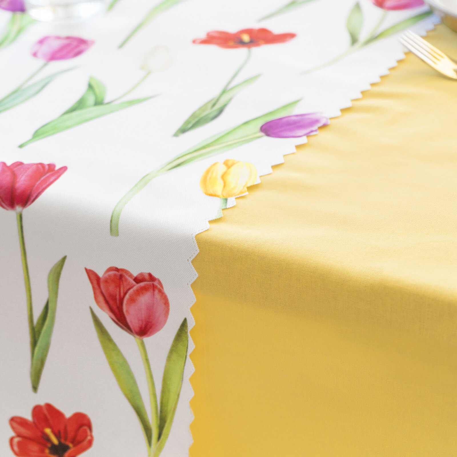 Tafelloper teflon - Gekleurde tulpen