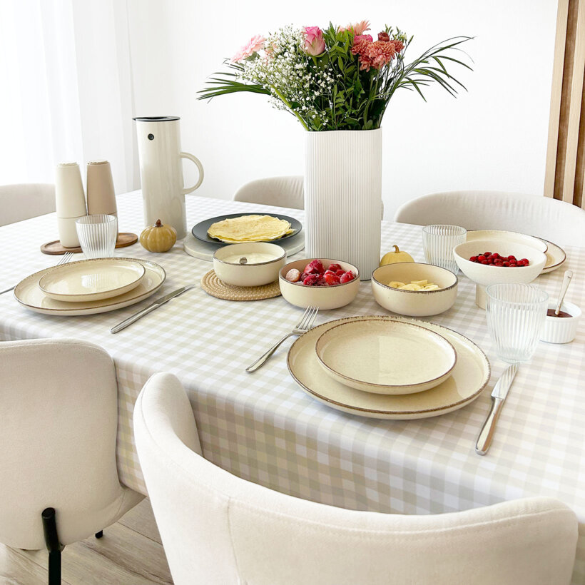 Hoekig teflon tafelkleed - Beige blokjes
