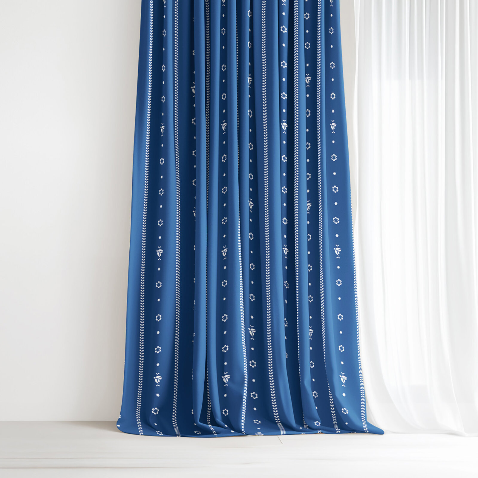Katoenen gordijn - Na mú dušu op blauw