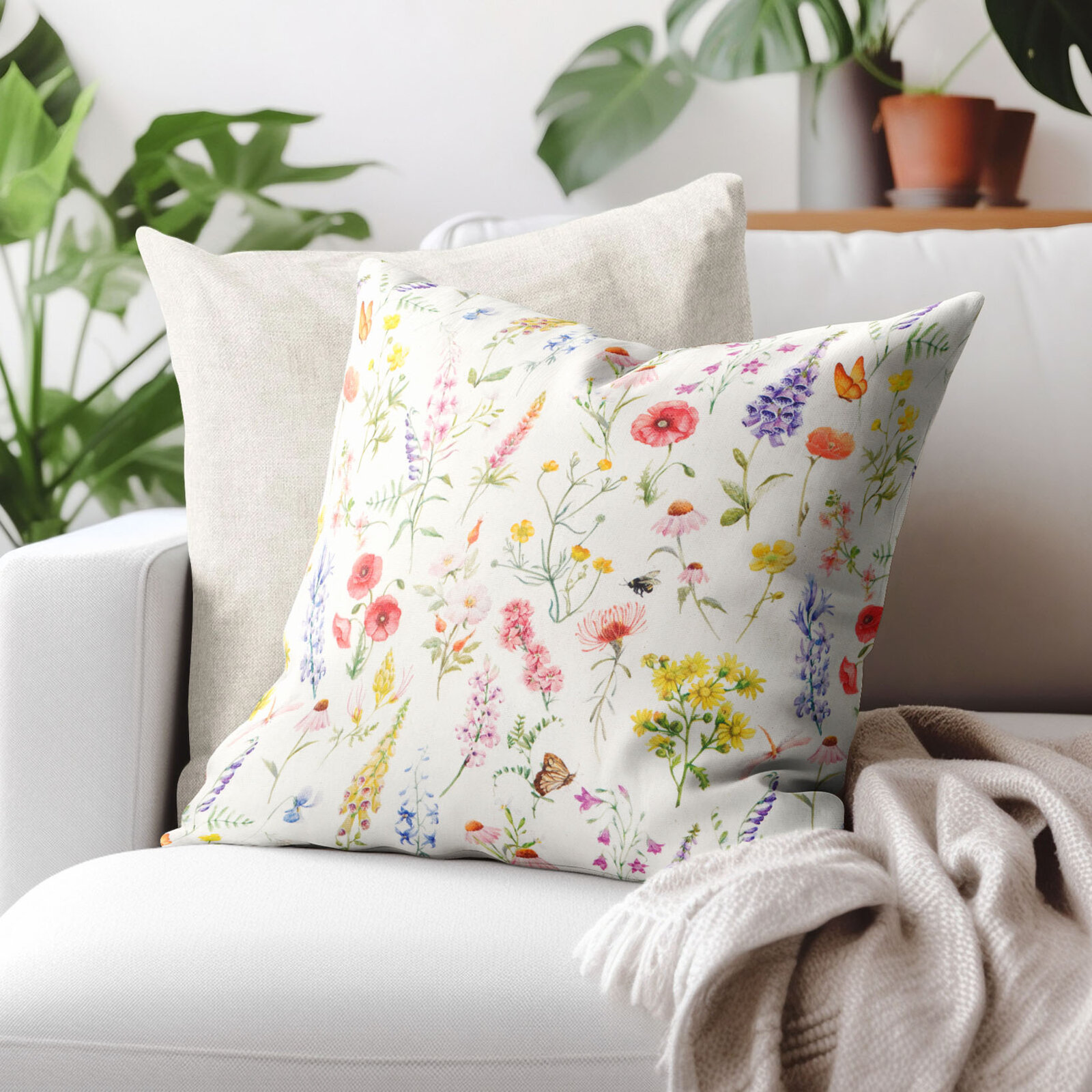 Decoratieve kussensloop Valencia - Bloeiende weide