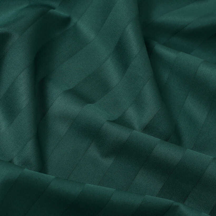 Ovaal damasten tafelkleed - Donkergroene streepjes met satijnglans