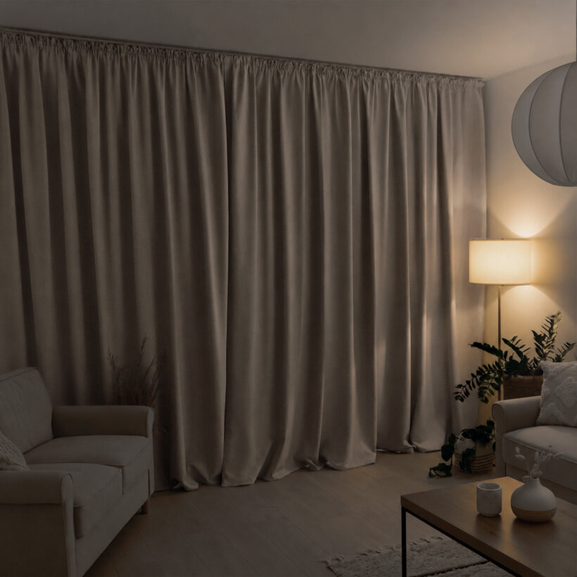 Verduisterend gordijn 100% Blackout - licht naturel