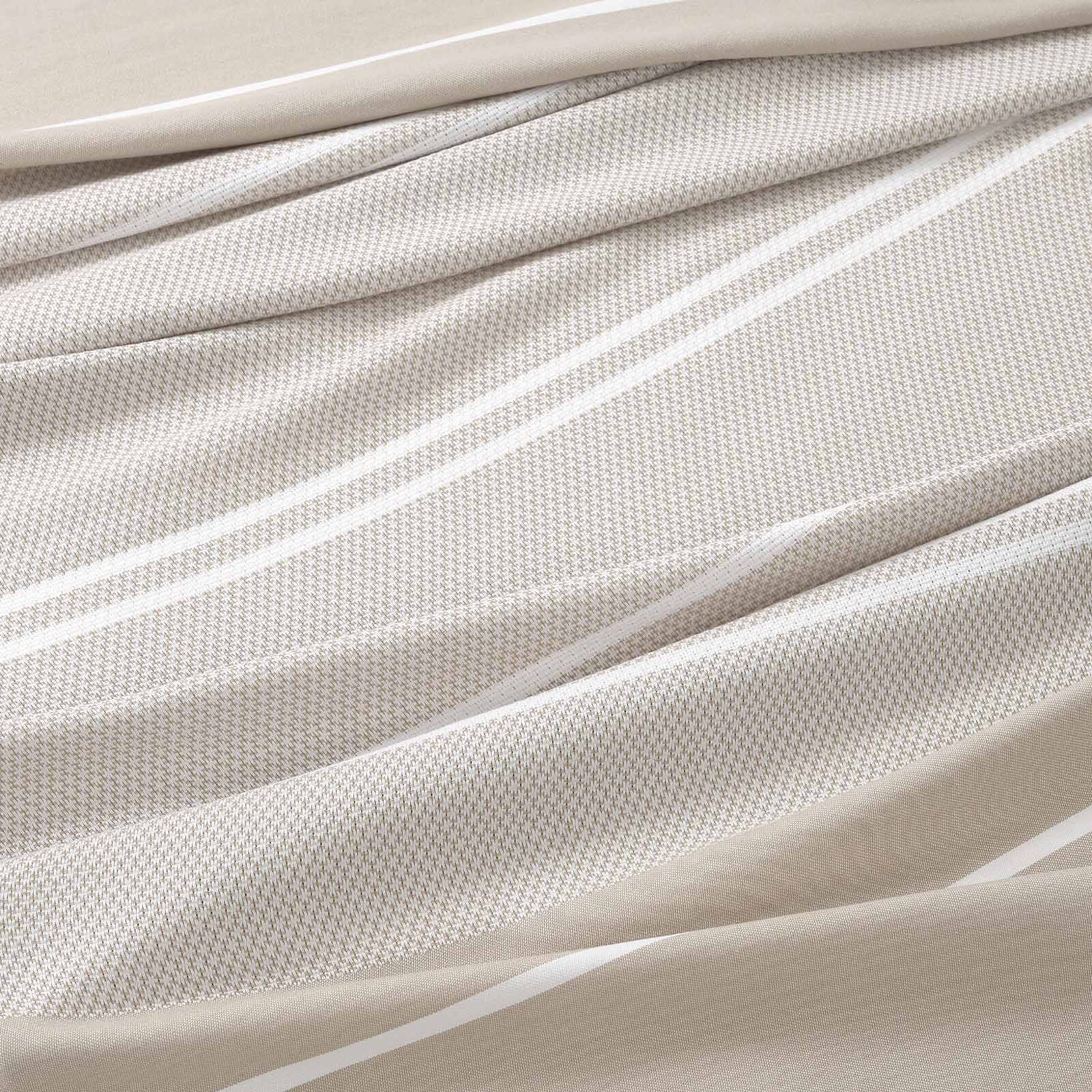 Lichte strandbadhanddoek - Beige met witte streepjes