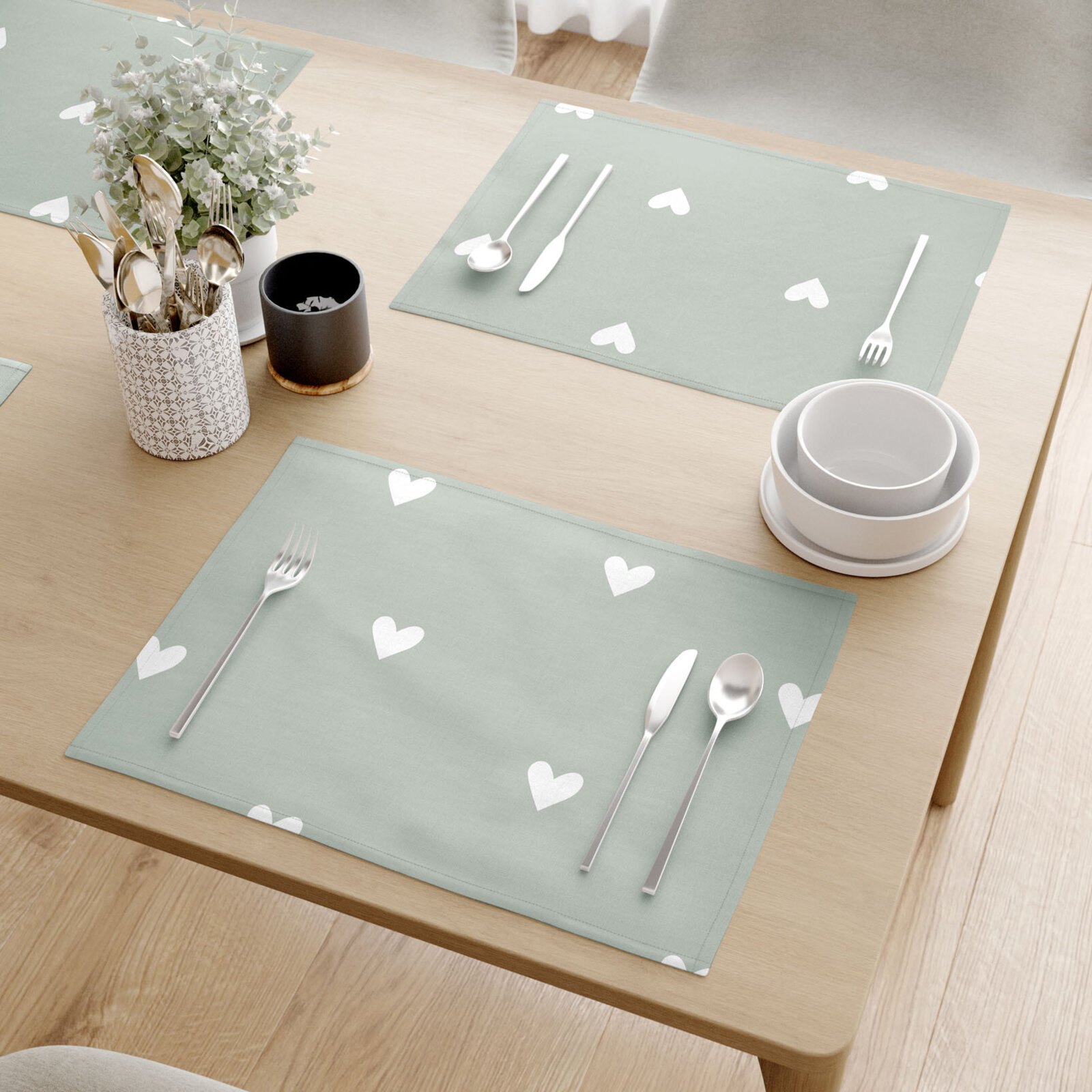 Placemat voor op tafel 100% katoen renforcé - Hartjes op saliegroen - set 2 stuks